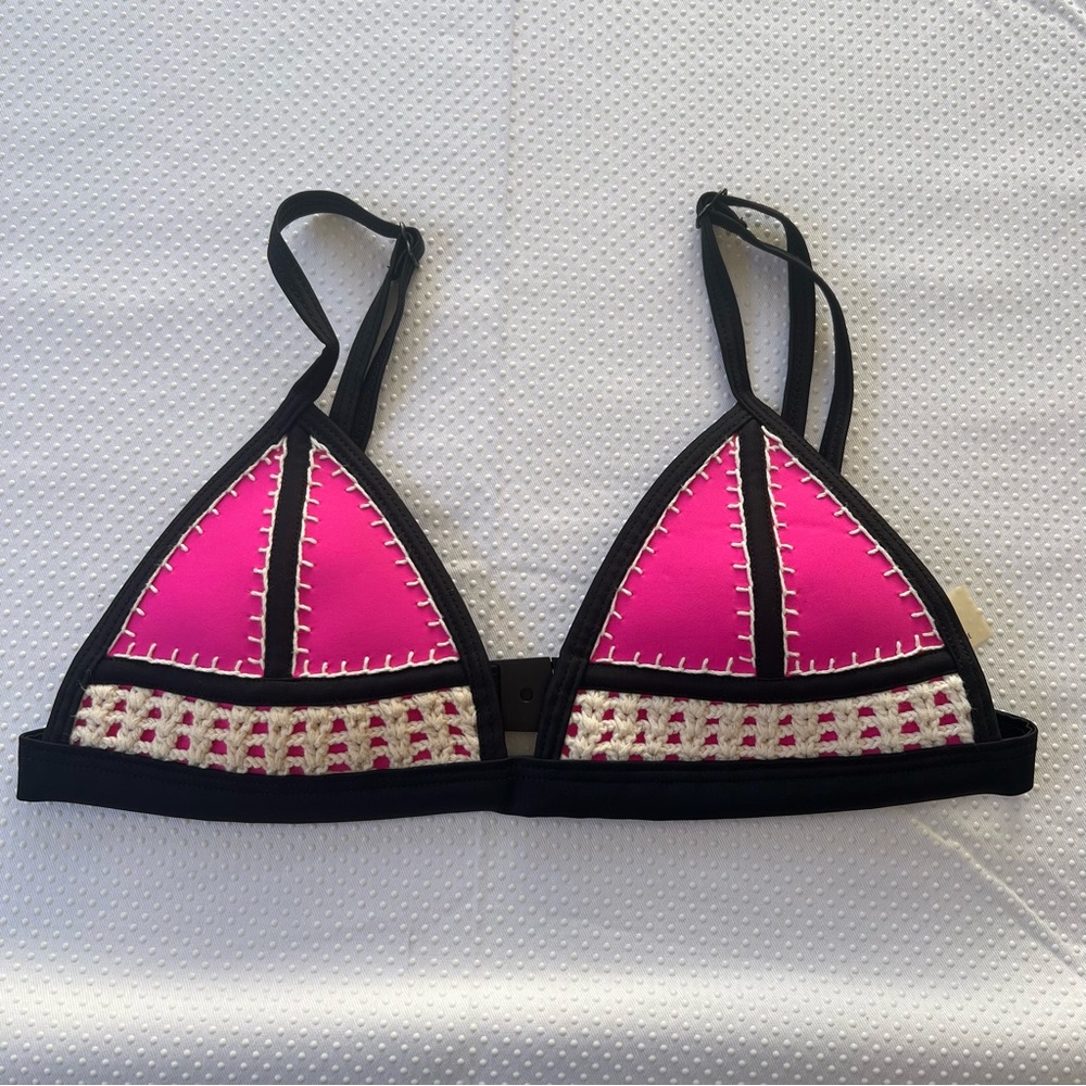 Flora Vogue Neoprene & Crochet Black & Hot Pink Triangle Bikini Top S
